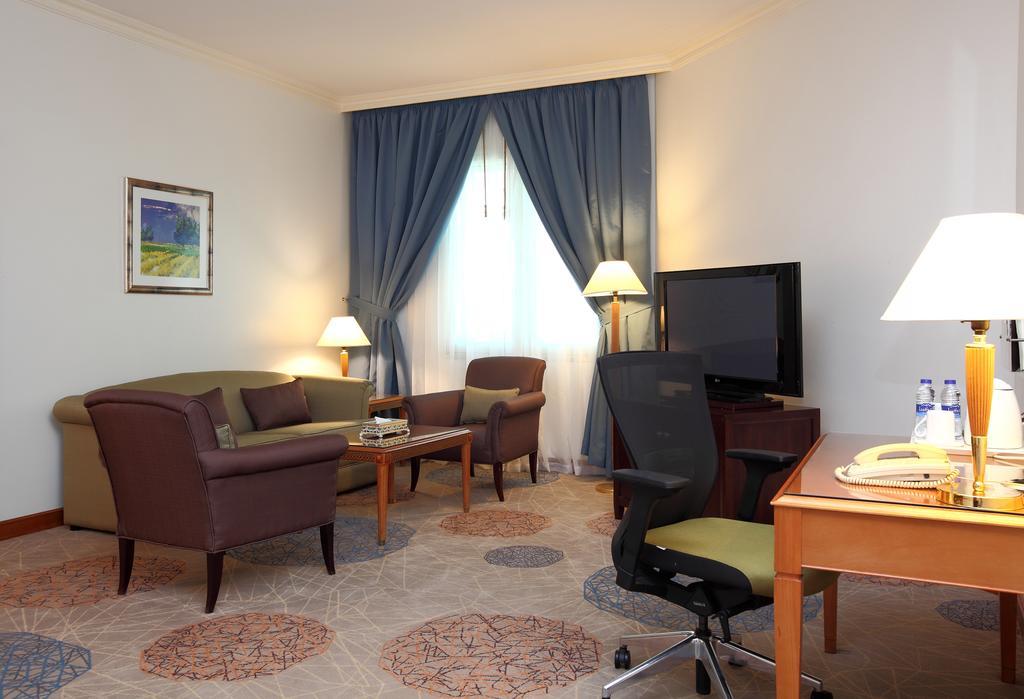 Holiday Inn Al Khobar By Ihg Exterior foto