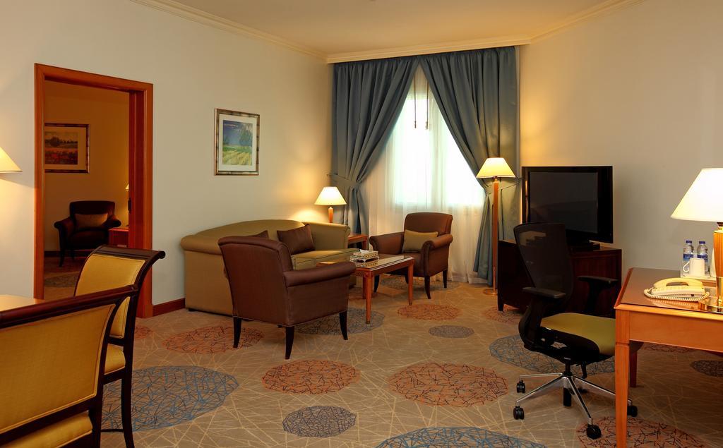 Holiday Inn Al Khobar By Ihg Exterior foto